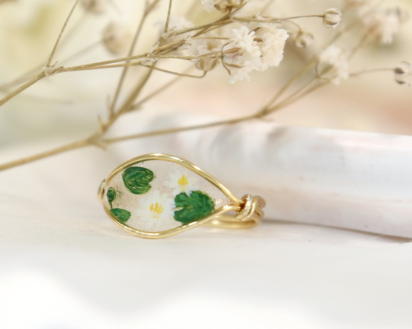 Water Lily Flower Ring / Gold & Silver