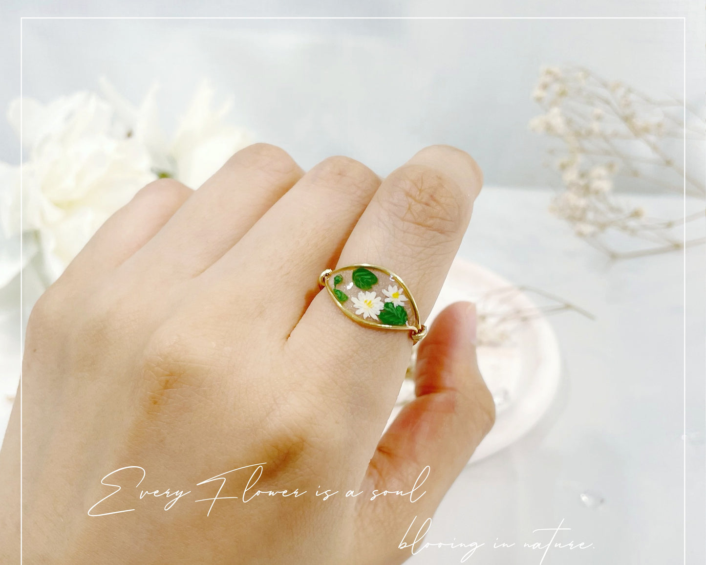 Water Lily Flower Ring / Gold & Silver